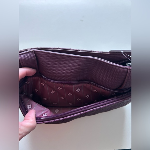 LUG FLYER MATTE LUXE CONVERTIBLE CROSSBODY WINE NWT - Picture 3 of 7